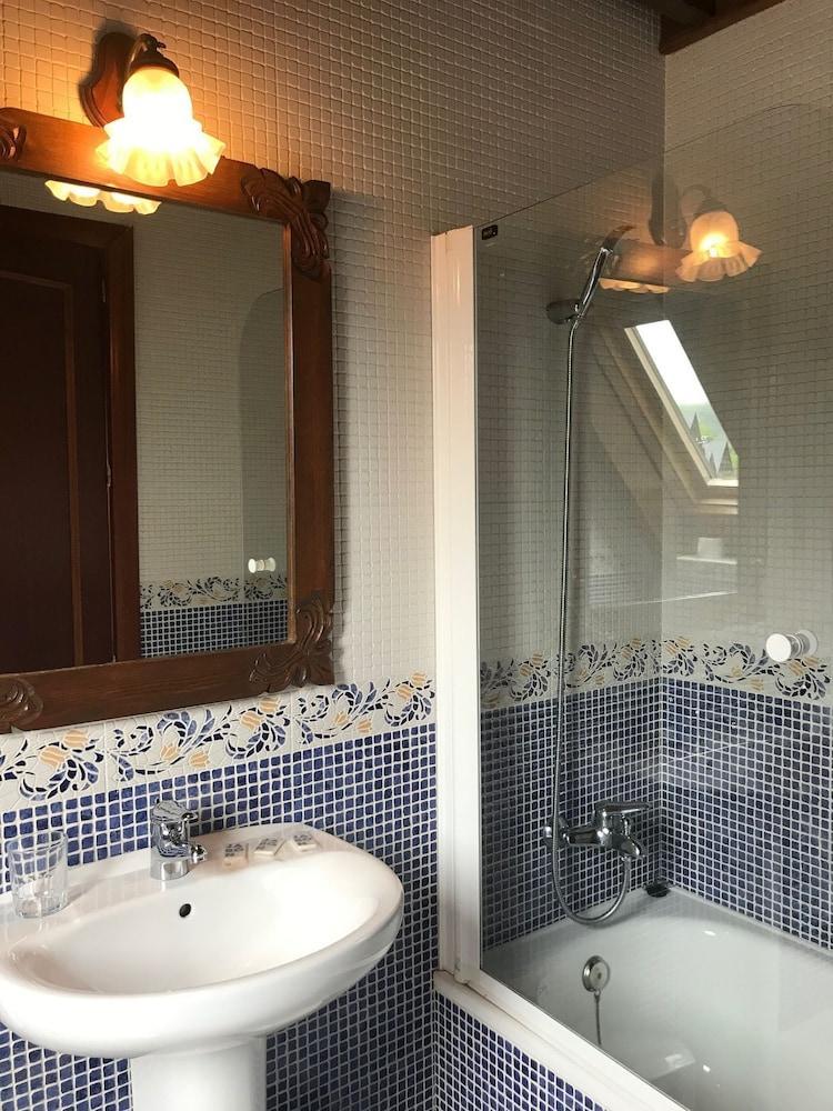 Hotel Saueth Tredós Eksteriør bilde