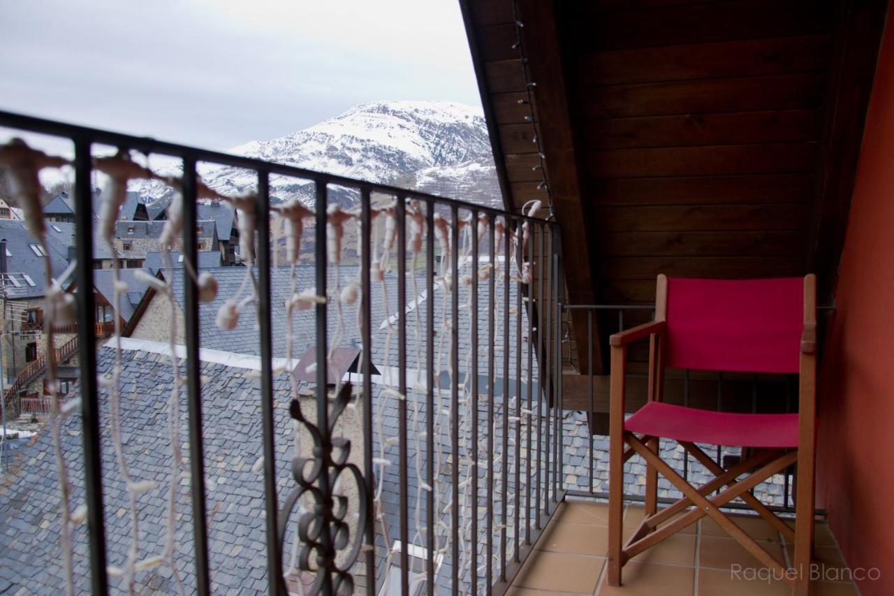 Hotel Saueth Tredós Eksteriør bilde