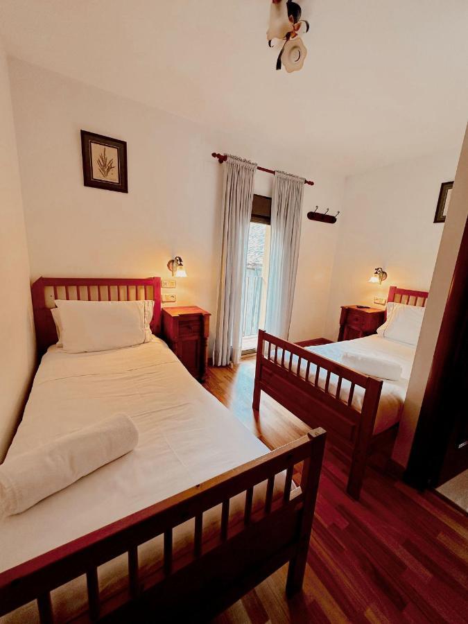 Hotel Saueth Tredós Eksteriør bilde