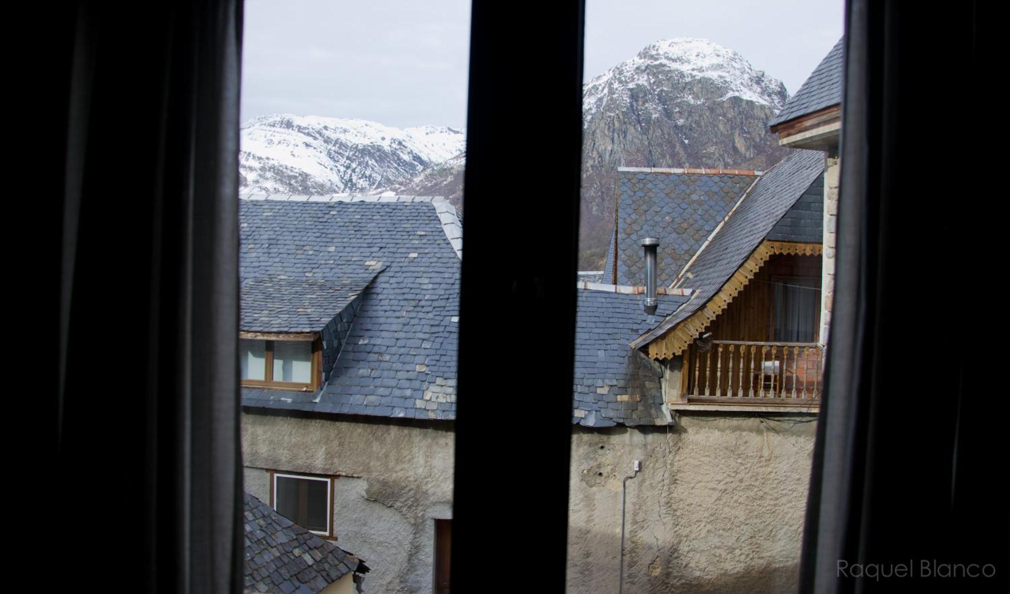 Hotel Saueth Tredós Rom bilde