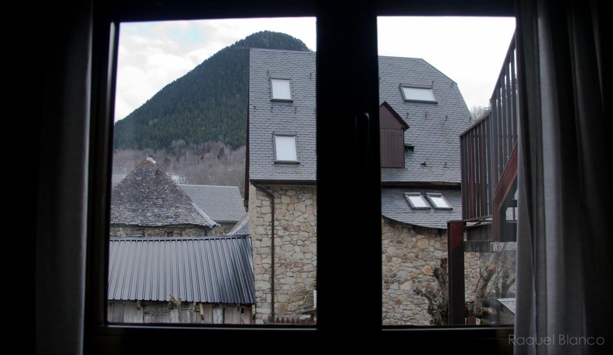 Hotel Saueth Tredós Rom bilde